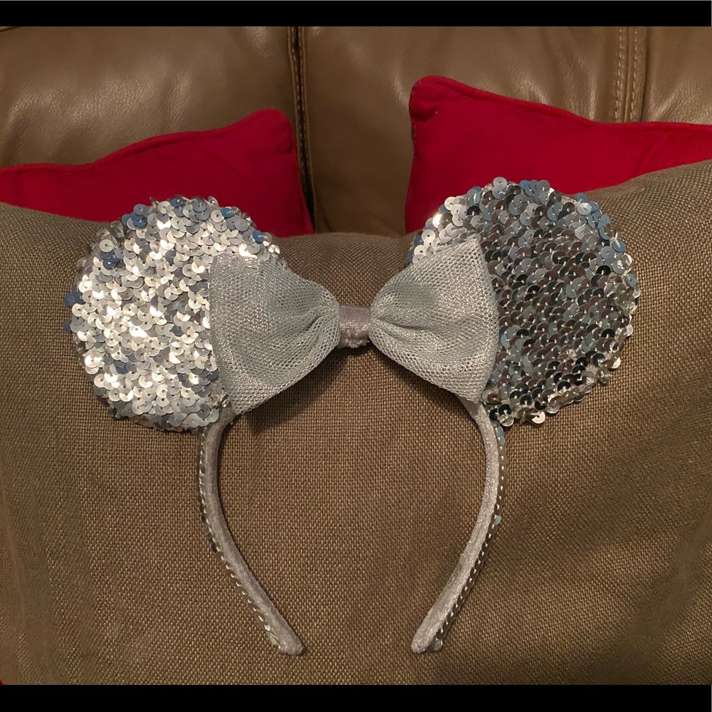 Silver Sequin Minnie Mouse Ears